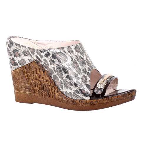 Босоножки женские Shoes Market 142-405-142 серые 37 RU в Честер